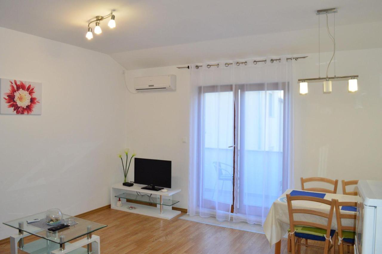 Apartments Vilim Тисно Экстерьер фото