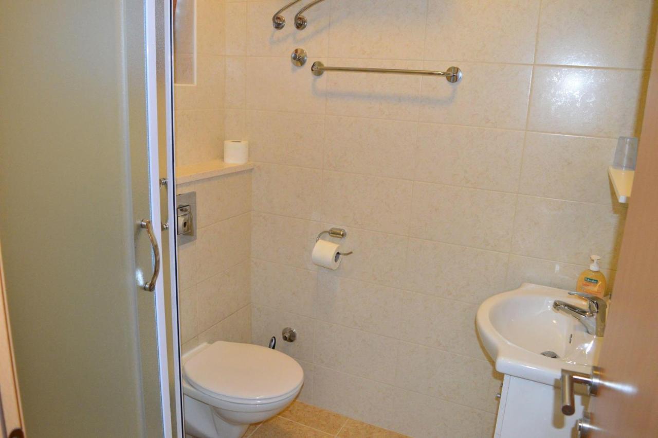 Apartments Vilim Тисно Экстерьер фото