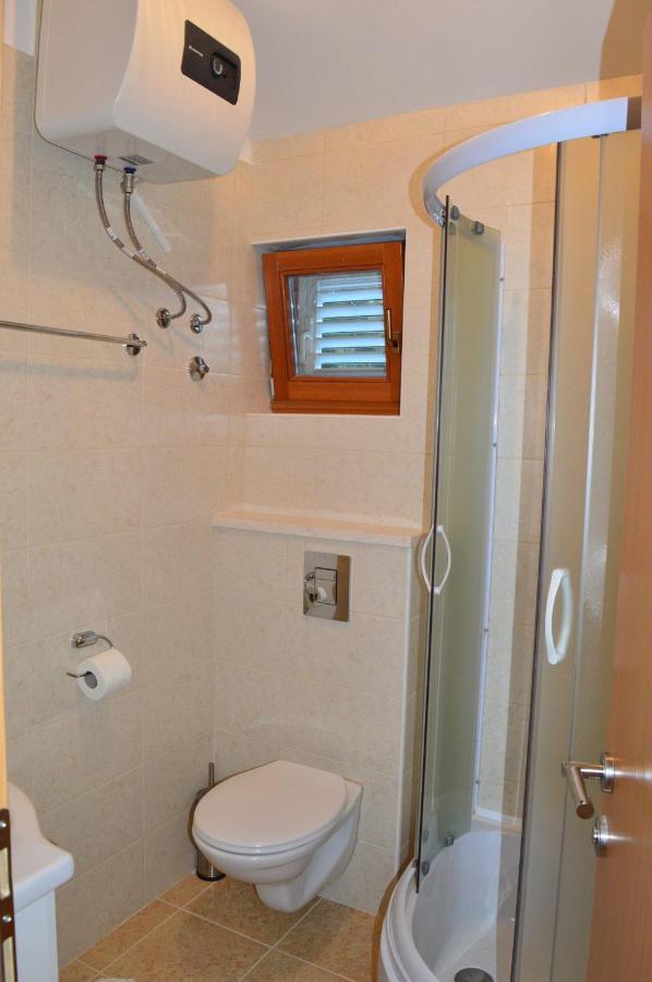 Apartments Vilim Тисно Экстерьер фото